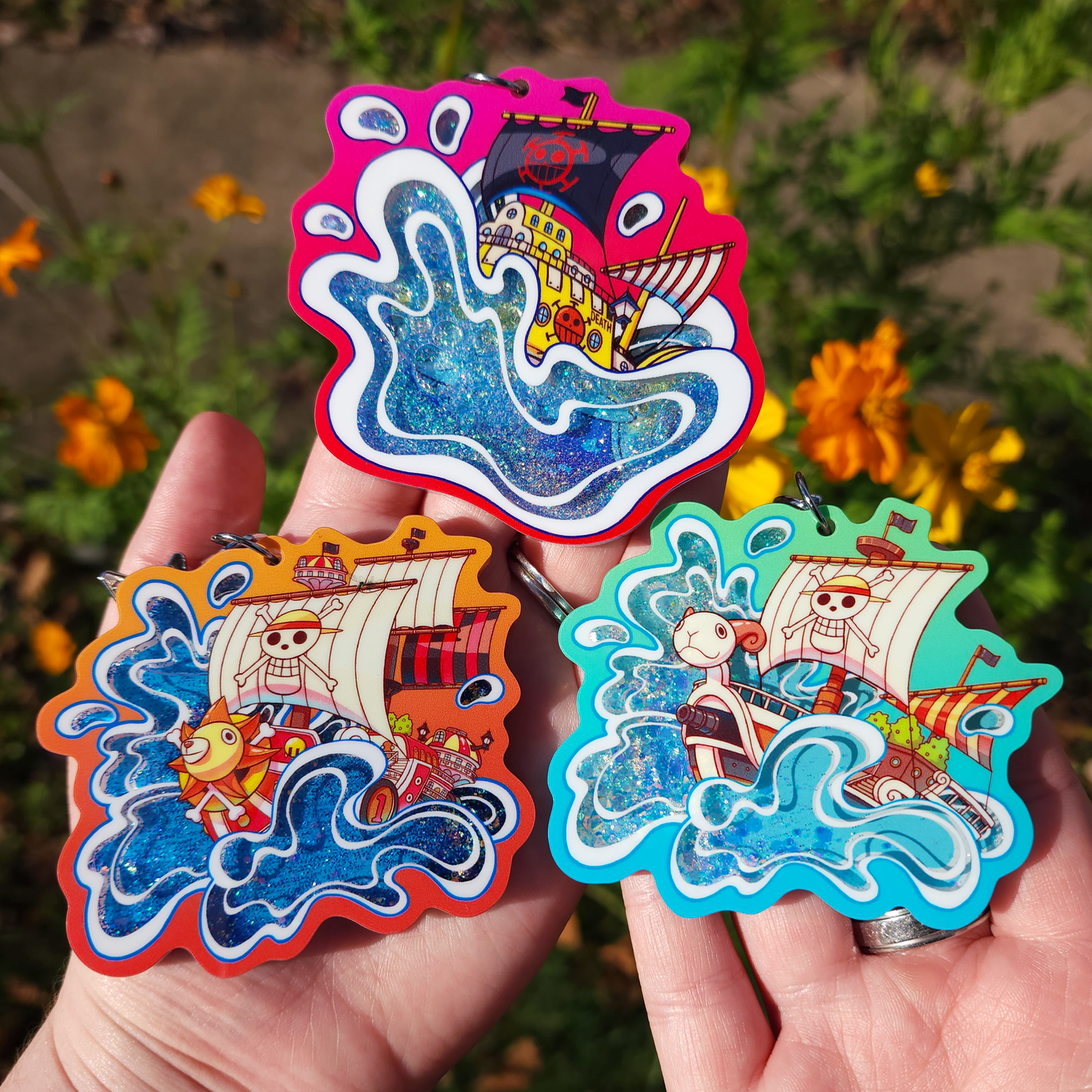 OP Pirate Anime ✦ Flowing Liquid Glitter Keychain