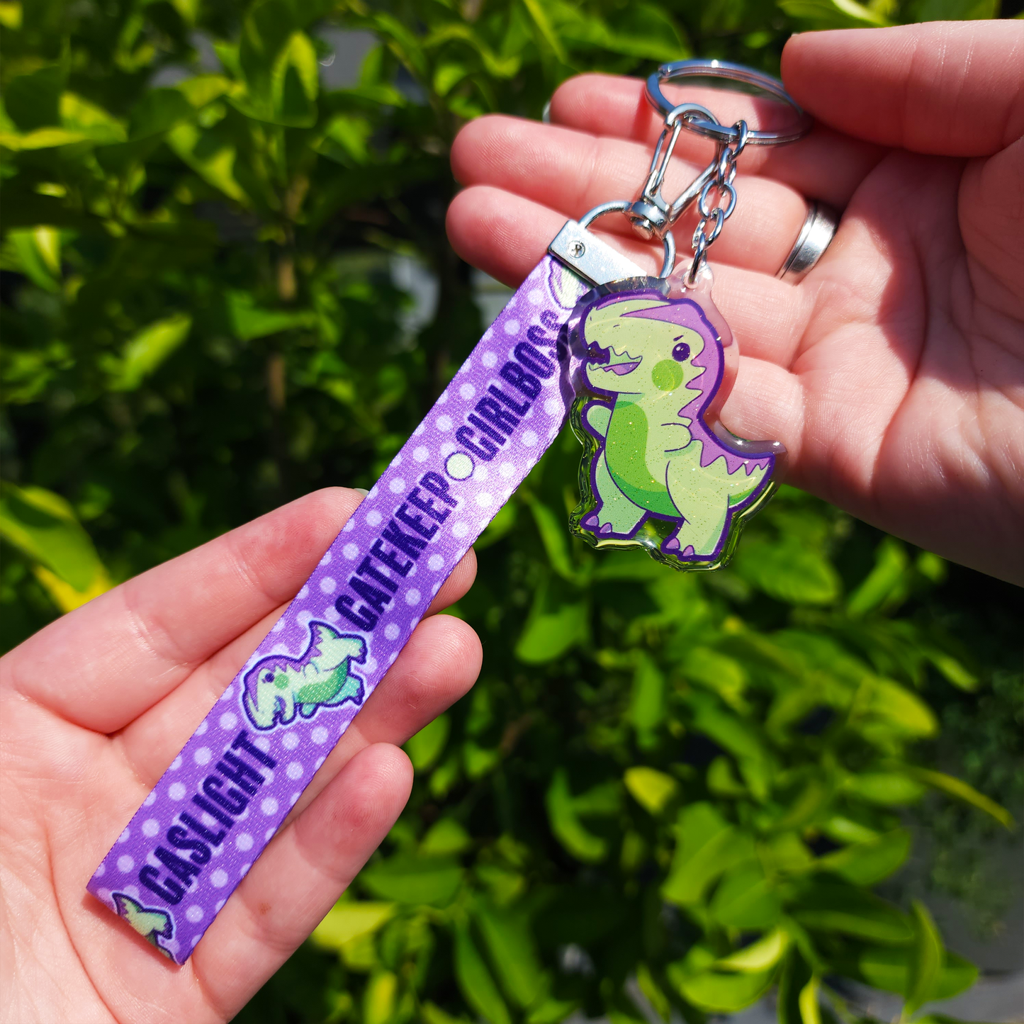 Silly Dinosaurs! ✦ Lanyard and Glitter Epoxy Keychain
